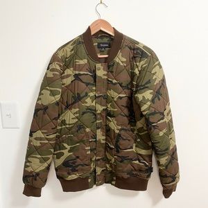 Men’s Brixton Camo Bomber Jacket NWOT